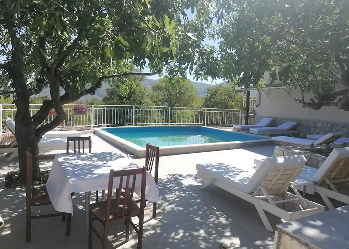 Sonja * تريبينيي